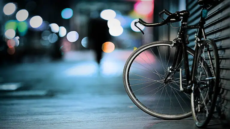 Bicycle Dark theme for Windows 11 Slideshow image 1