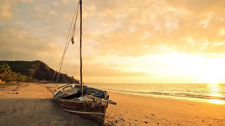 Boat theme for Windows 11 Slideshow image 2