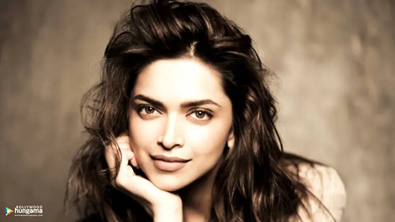 Deepika Padukone theme for Windows 11 Slideshow image 1