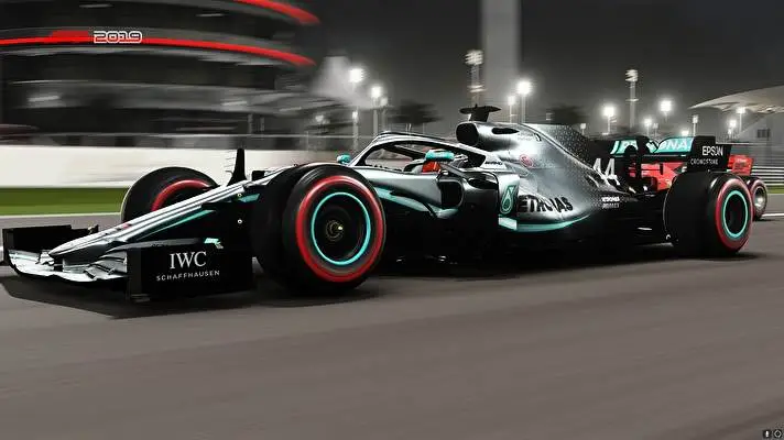 F1 2019 theme for Windows 11 Slideshow image 1