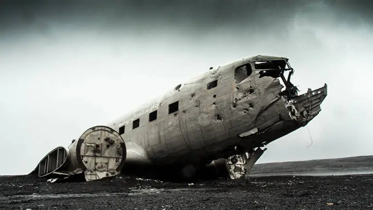 Great Abandoned Places theme for Windows 11 Slideshow image 4