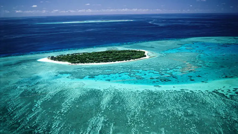 Islands theme for Windows 11 Slideshow image 3