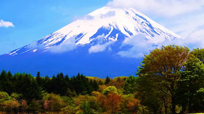 Japan Mountains theme for Windows 11 Slideshow image 2