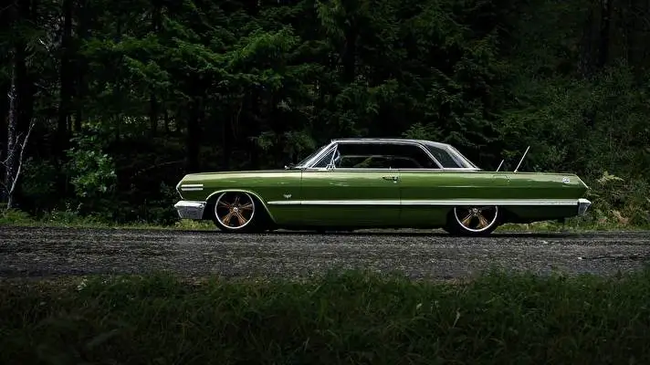 Lowrider theme for Windows 11 Slideshow image 2