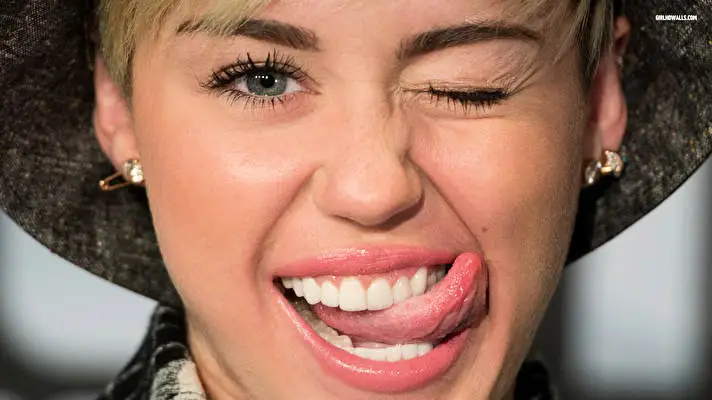 Miley Cyrus theme for Windows 11 Slideshow image 5