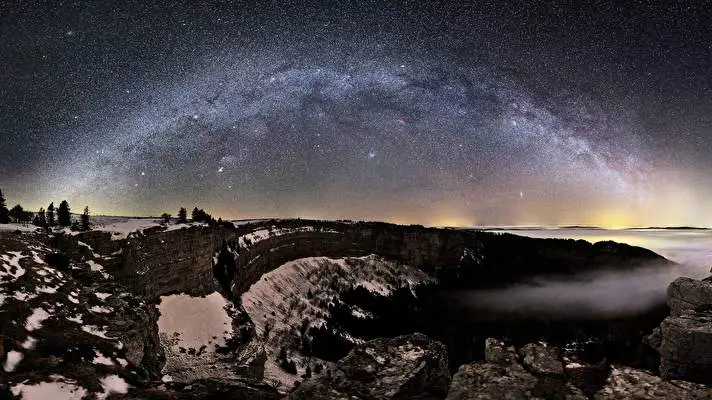 Night Sky theme for Windows 11 Slideshow image 5