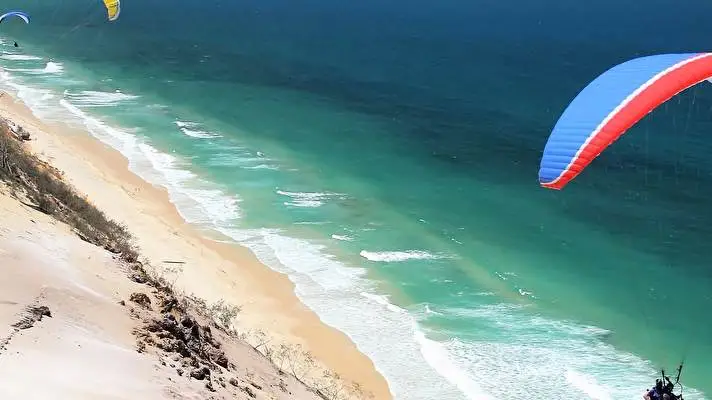 Paragliding theme for Windows 11 Slideshow image 5