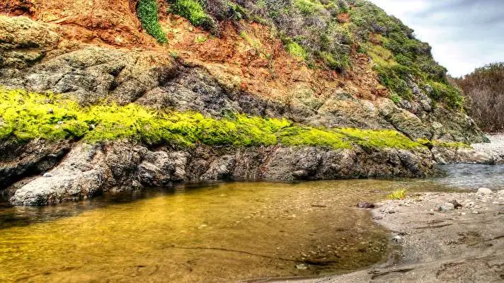 Rock theme for Windows 11 Slideshow image 1