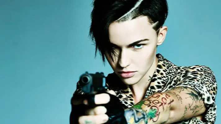 Ruby Rose theme for Windows 11 Slideshow image 1