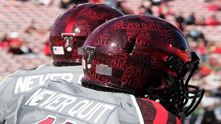 Texas Tech Dark theme for Windows 11 Slideshow image 3