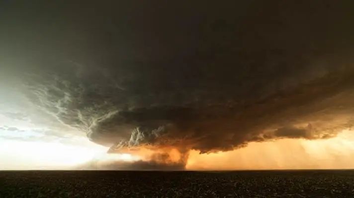 Tornado theme for Windows 11 Slideshow image 4