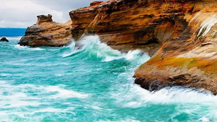 Wave theme for Windows 11 Slideshow image 4